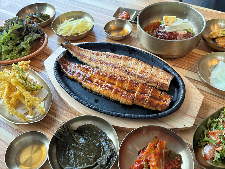 버드나무집식당 이미지