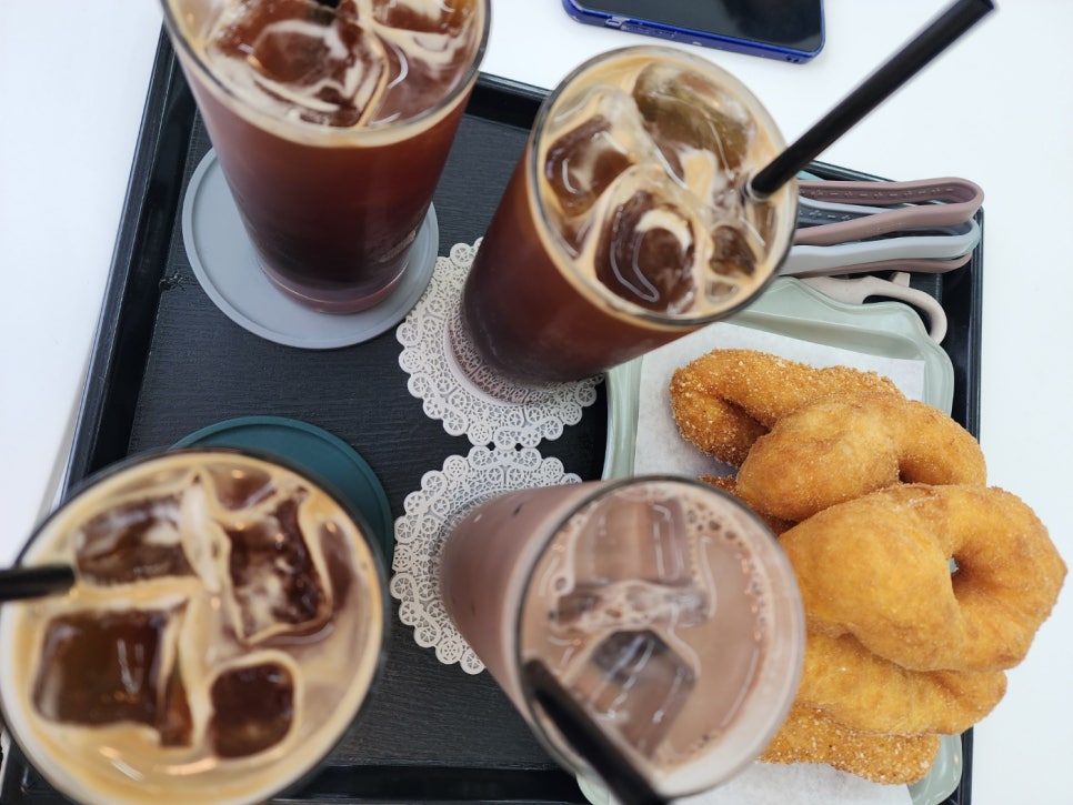 꽈배기진 이미지