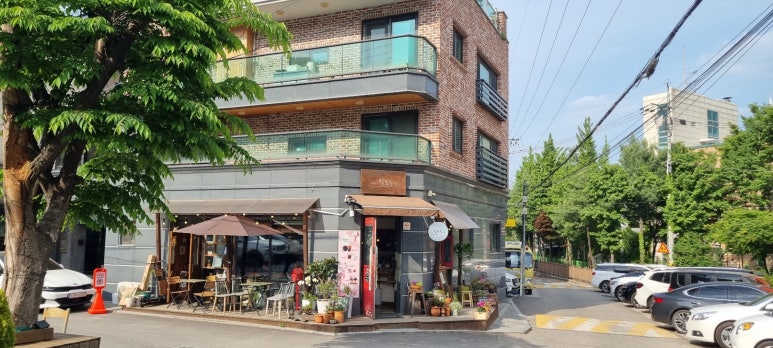 길모퉁이커피 이미지