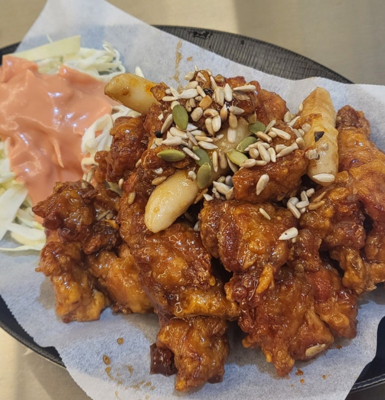 홍반장닭강정 이미지