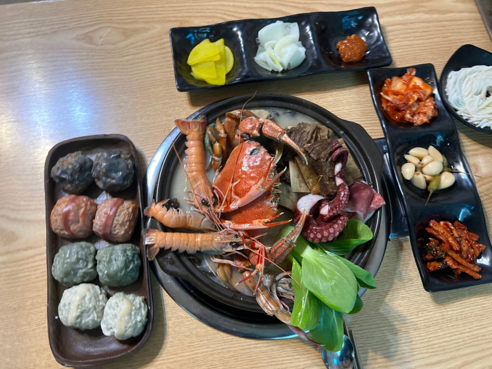 장인손만두 이미지