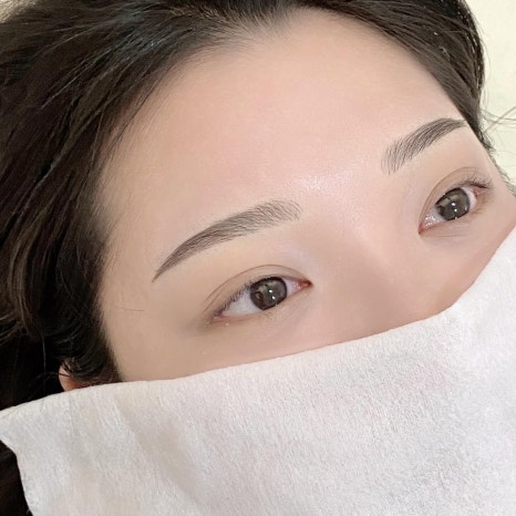 레빗브로우 이미지