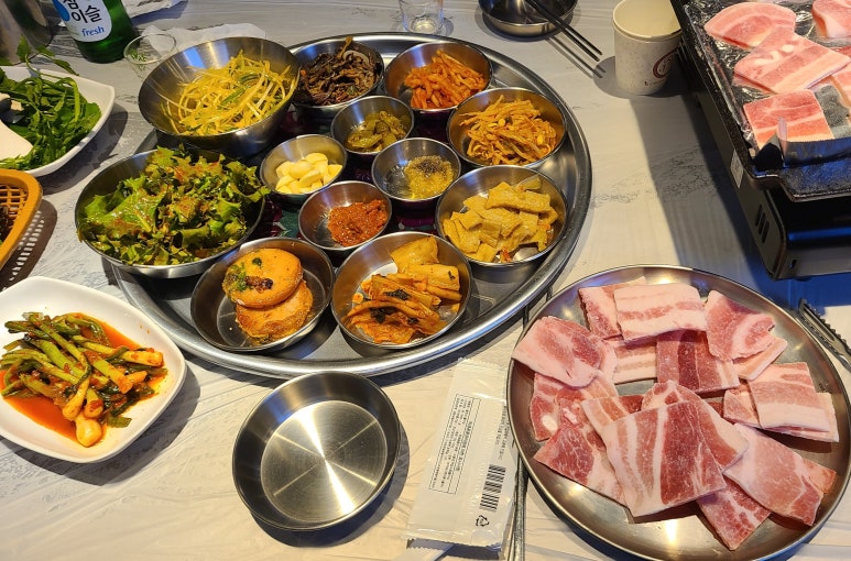 옥이네냉삼 이미지