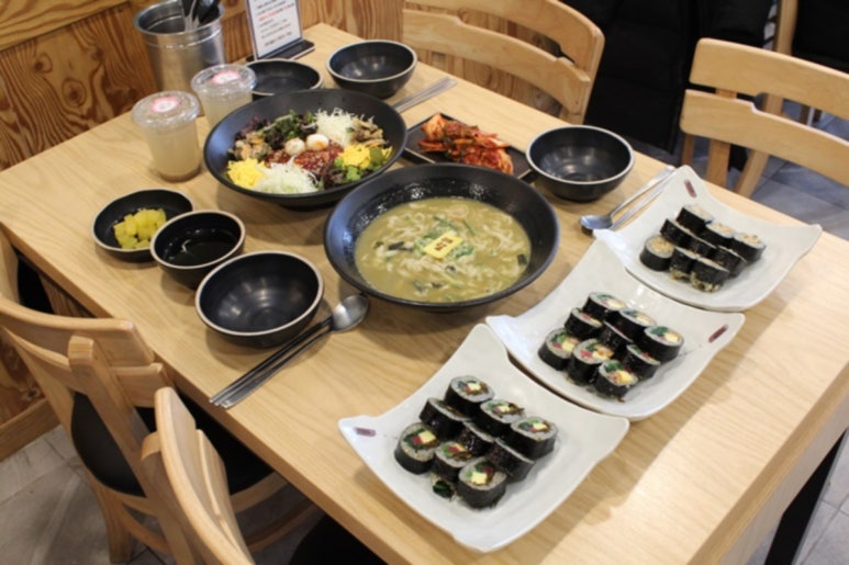 전복배말칼국수 이미지