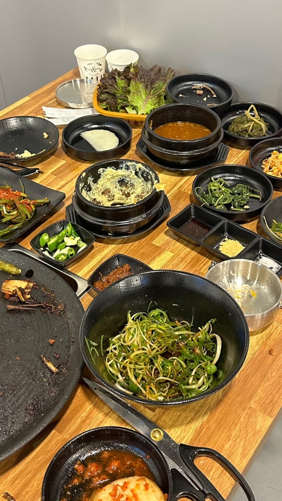 돼지가왔소 이미지