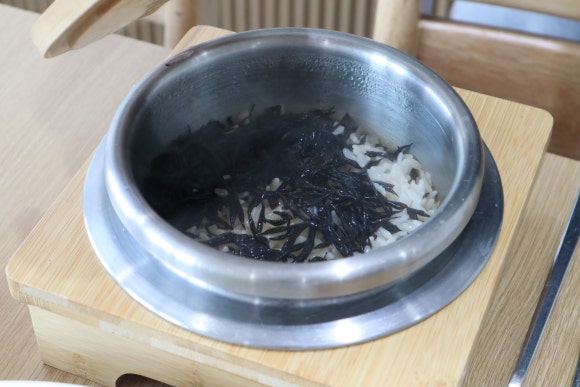 꽃피는진도횟집 이미지
