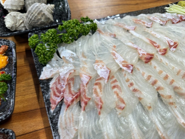 공룡횟집 이미지