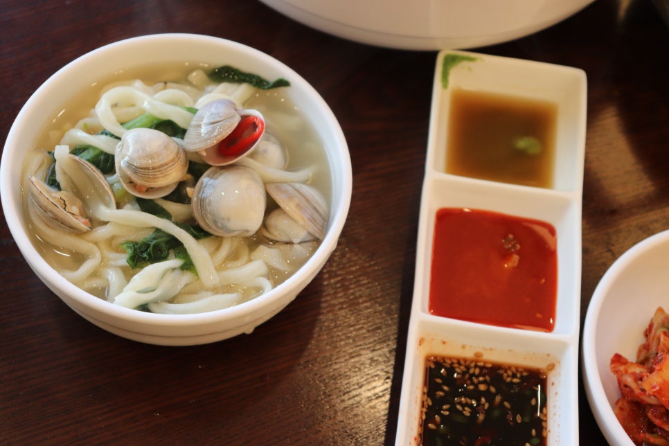 조조칼국수 이미지