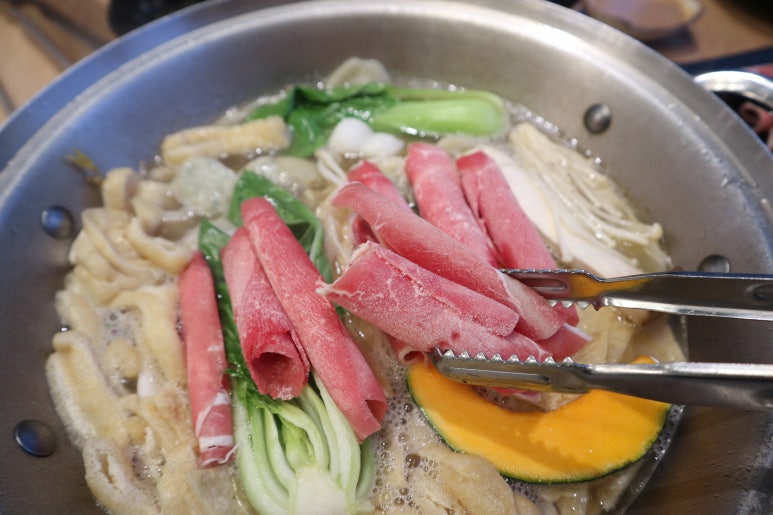 채움편백찜샤브샤브 이미지
