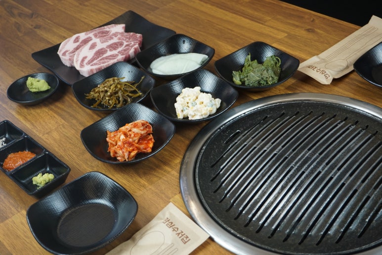 임가네뼈삼겹 이미지