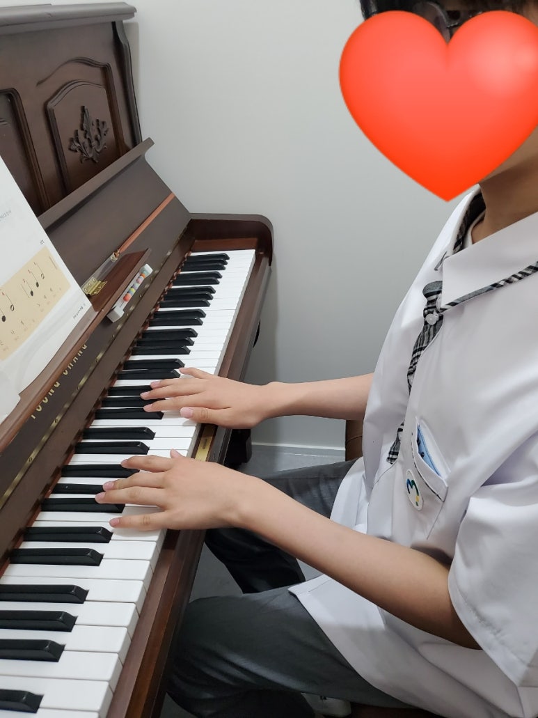 쉼;피아노음악학원 이미지