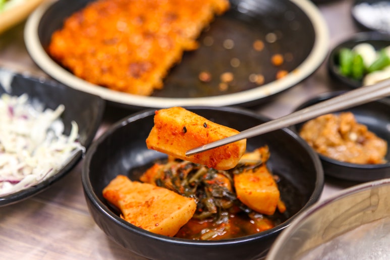 팔팔식당 이미지
