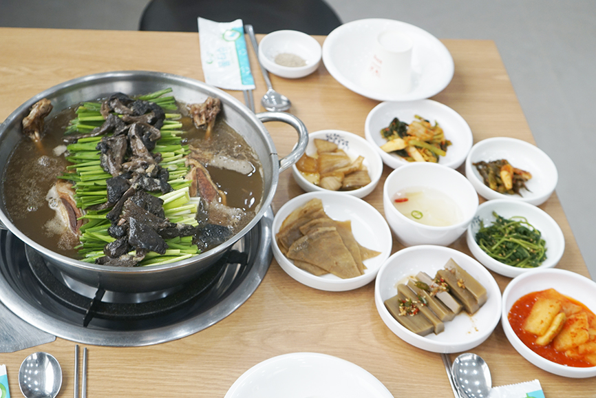 성석능이백숙 이미지