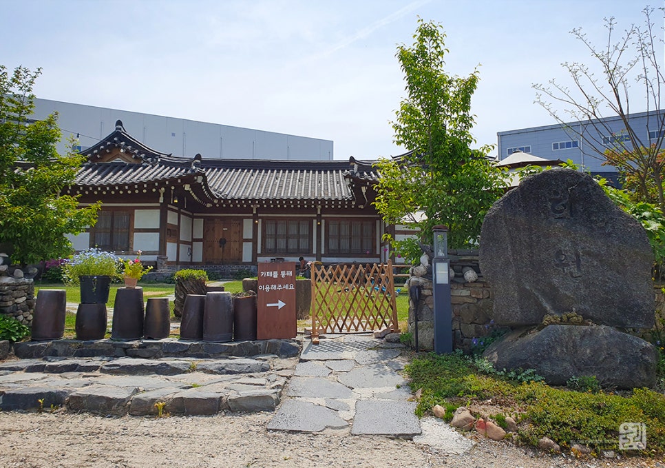 희원(HeeWon) 이미지