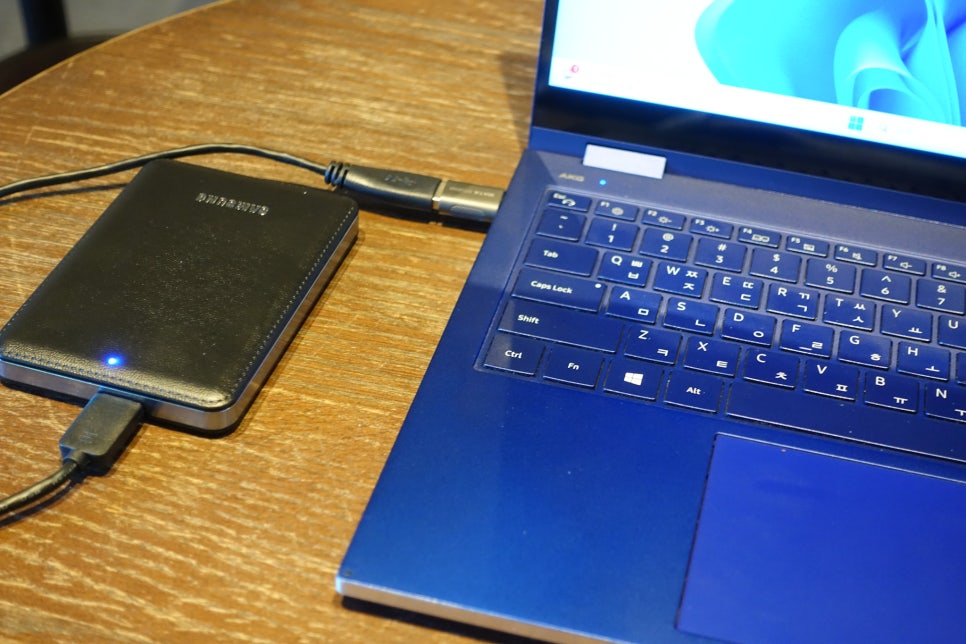 삼성 J3 Portable USB 3.0 외장하드 1TB "삼성 노트북 포터블 HDD로 저장용량 확보." 이미지 9