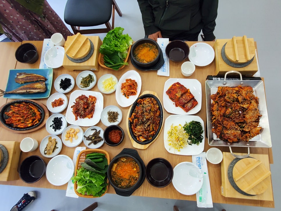 엄마네 돌솥밥 이미지