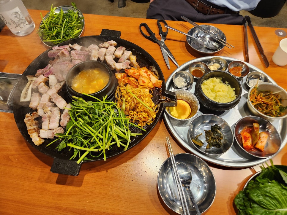 효자동솥뚜껑신정역점 이미지