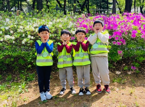 흙내음꽃향기 이미지