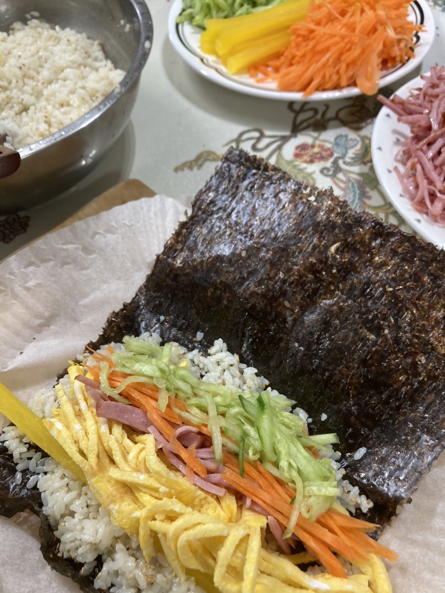 뚠뚠김밥 이미지