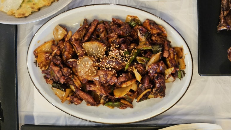 뭐길래산장식당 이미지