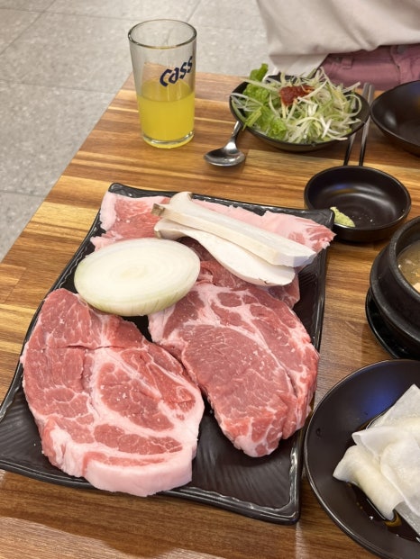 용식이삼겹덕례점 이미지