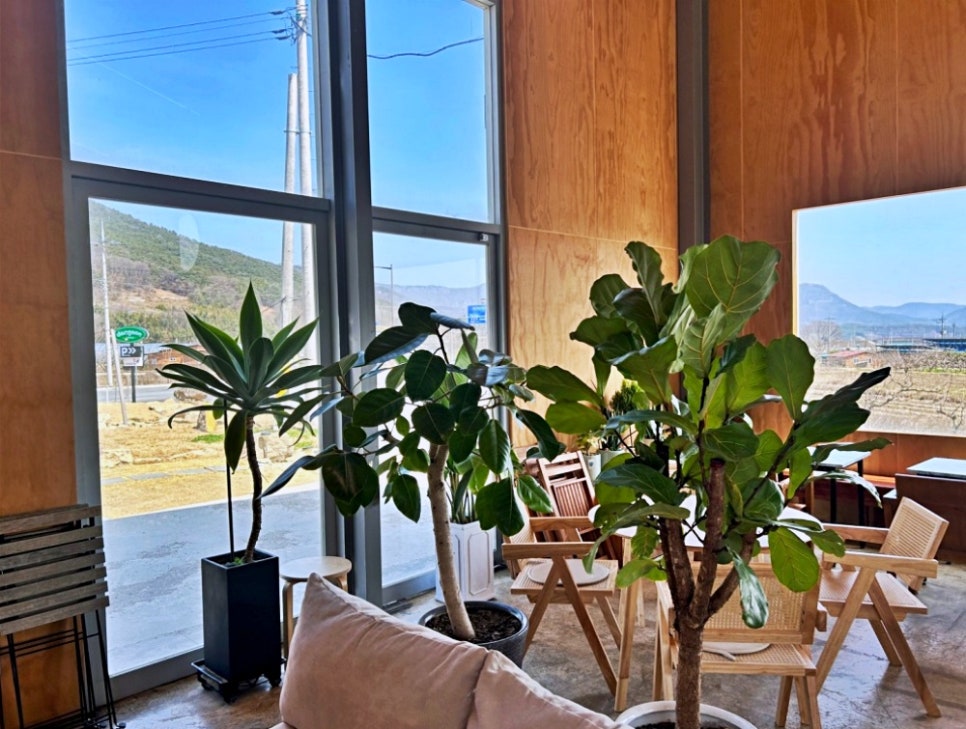 동산유리 이미지