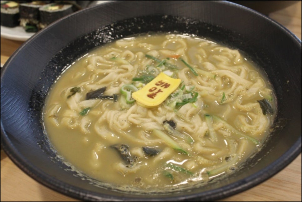 배말칼국수김밥통영 이미지
