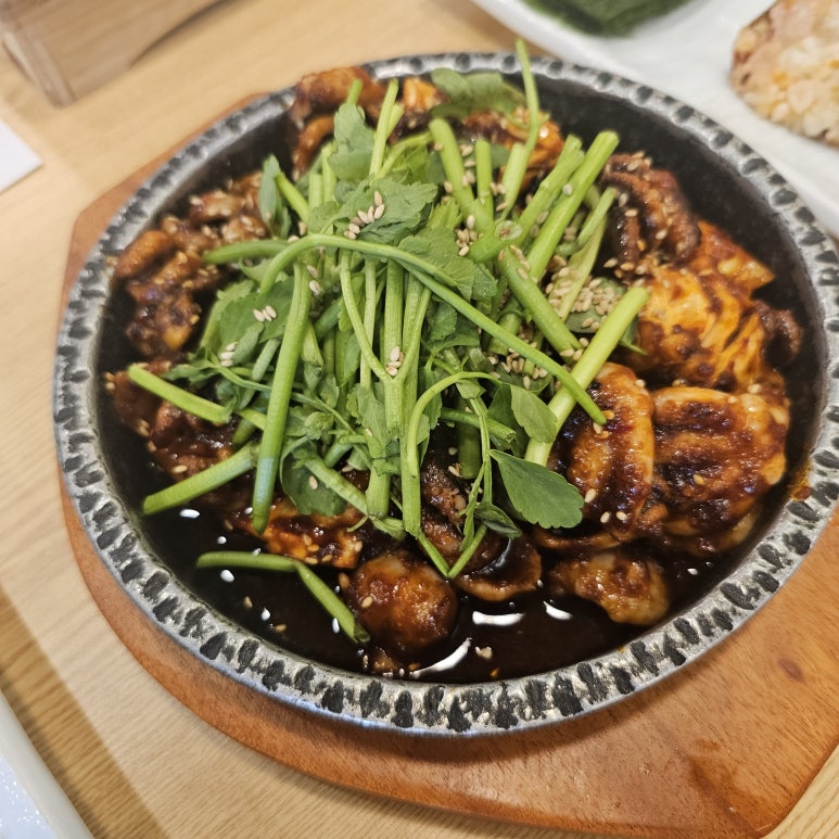 우아한밥상 이미지