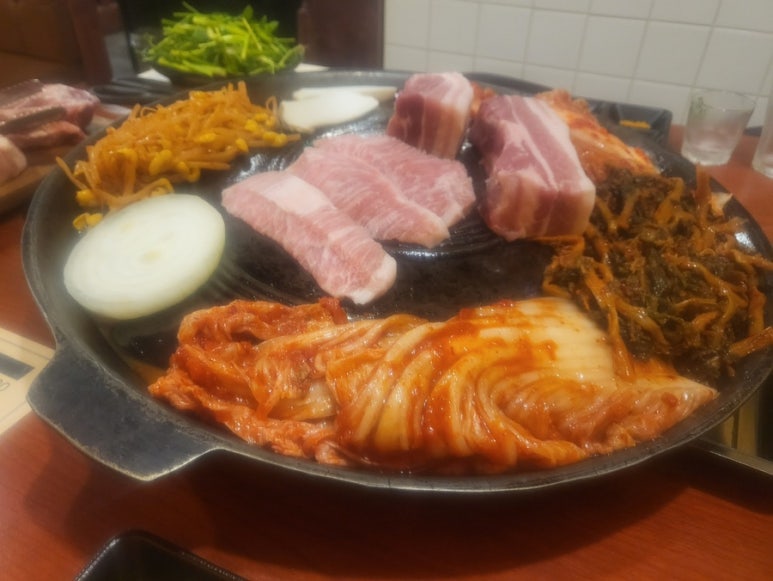 상구네 솥뚜껑 삼겹살 이미지