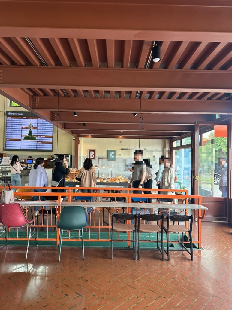 브라운핸즈창원 이미지