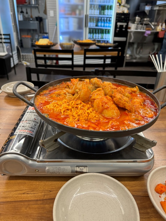 풍년닭도리탕 신촌직영점 이미지