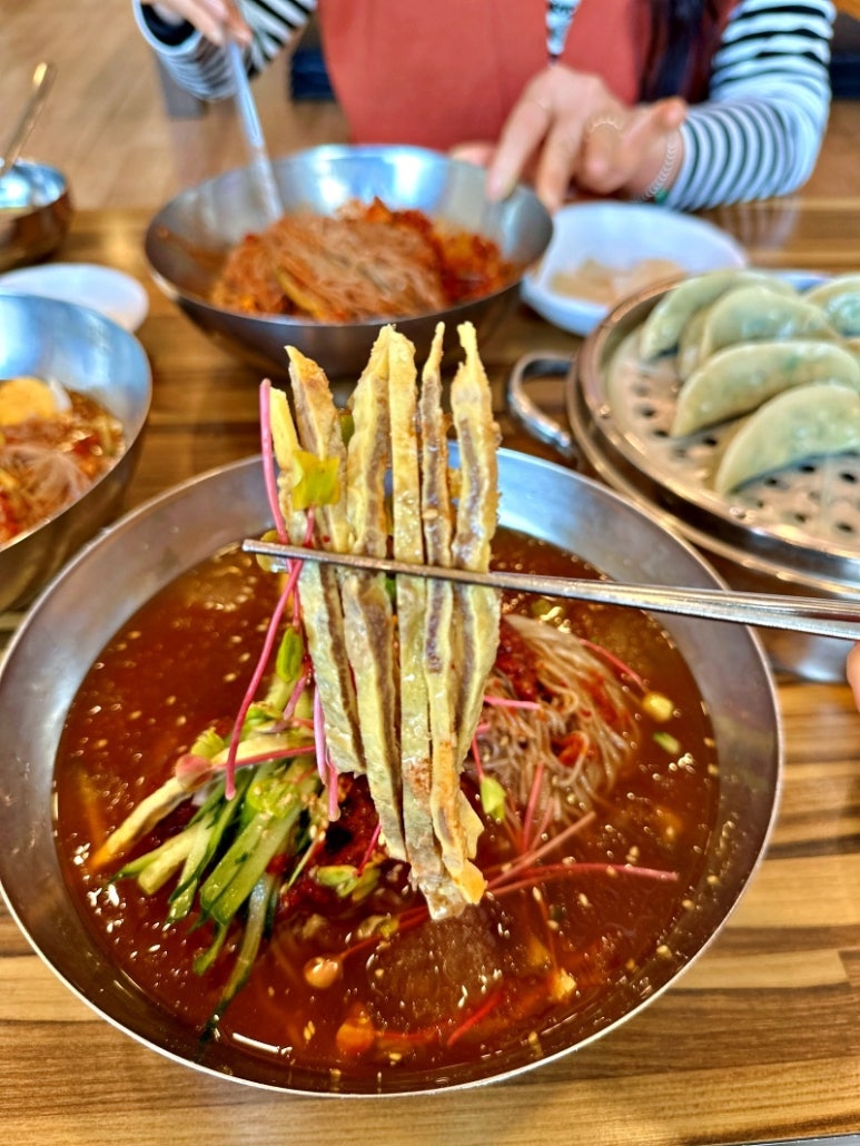 고메밀면 이미지