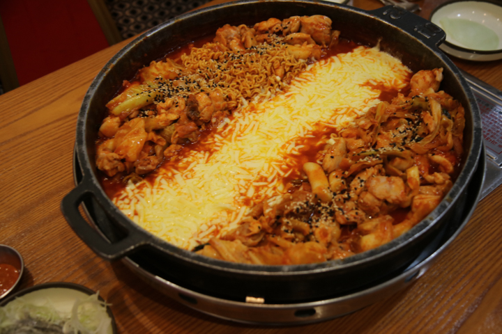 빠져드는닭갈비 이미지