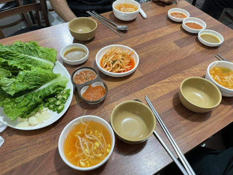 시골왕족발 이미지