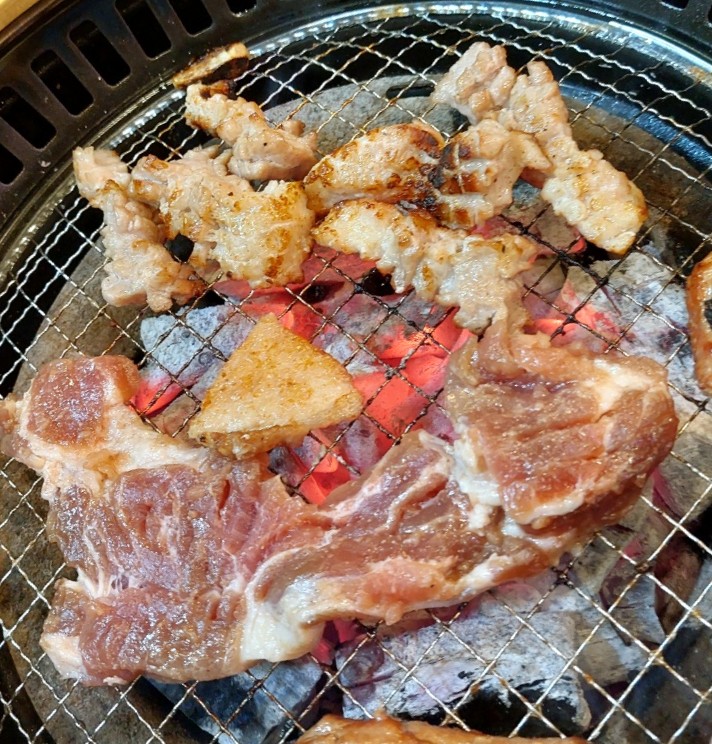청년고기장수여주점 이미지