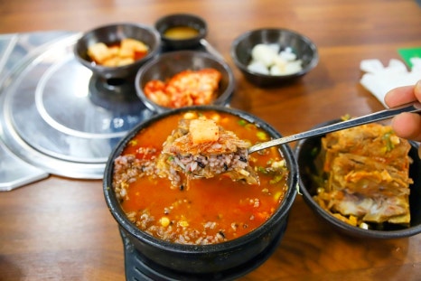 새벽감자탕 당곡역점 이미지