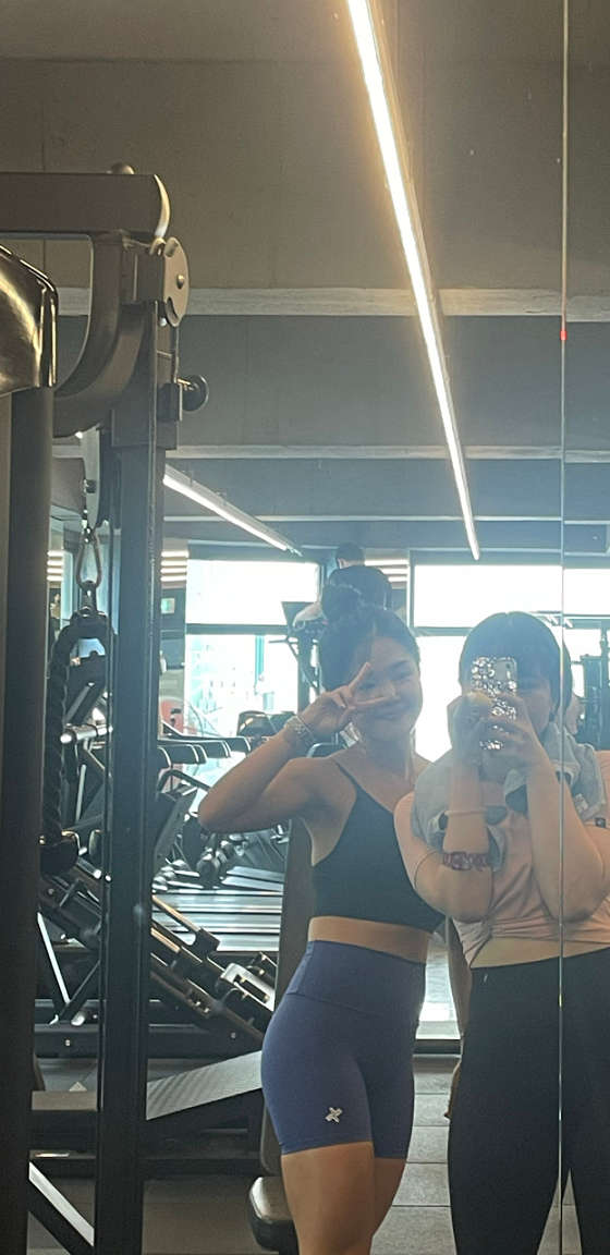 뉴라인 이미지