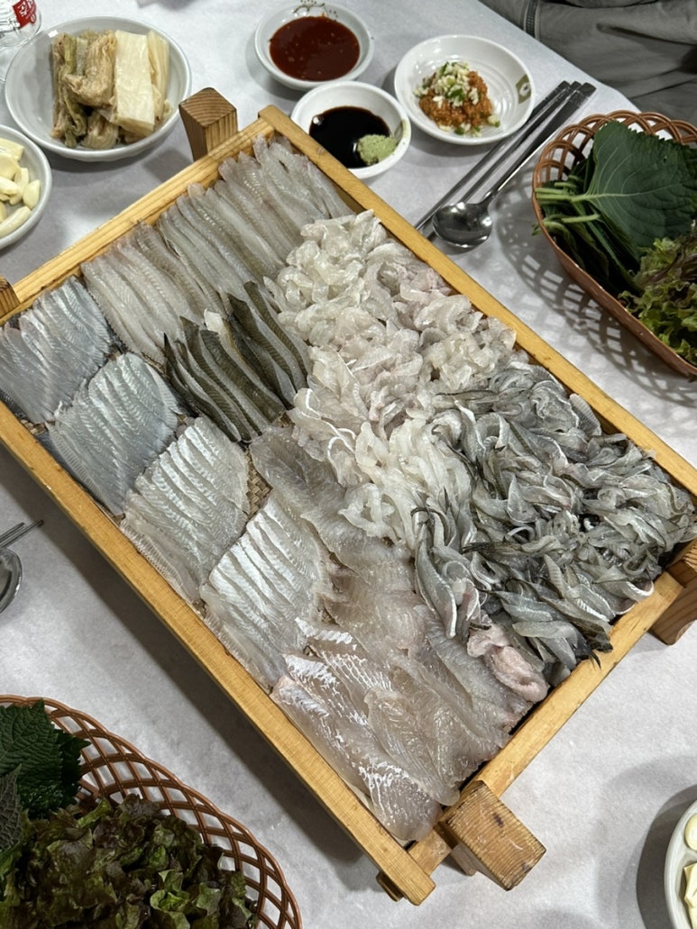 구산면횟집 이미지