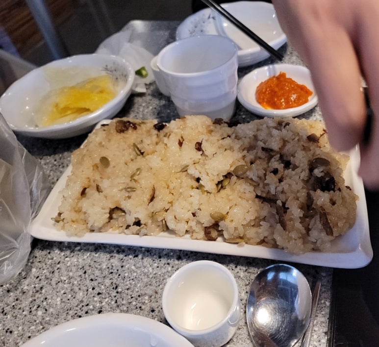 청담삼계탕능이백숙 이미지