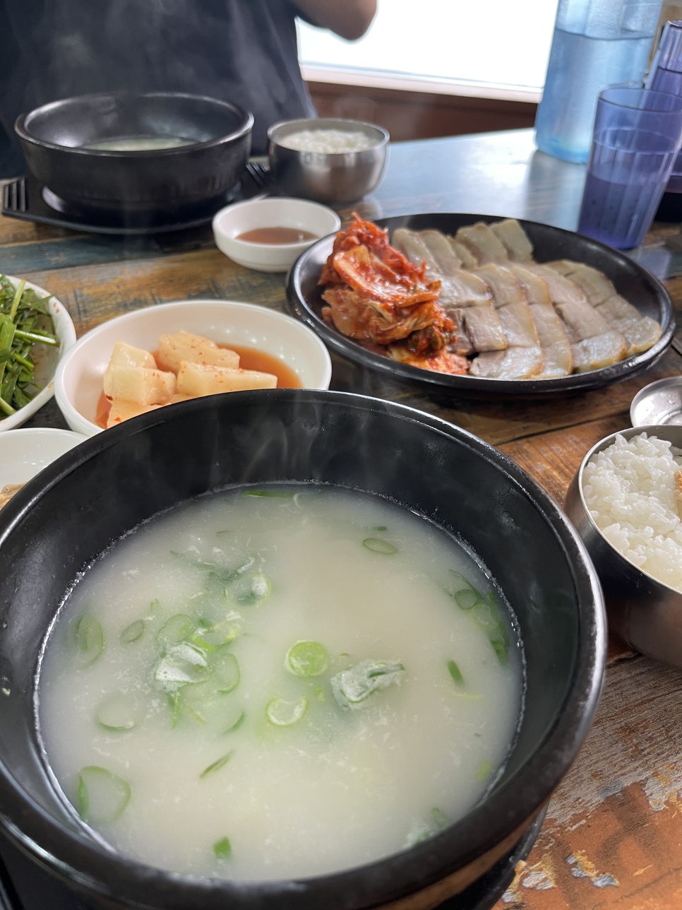 대경돼지국밥 이미지