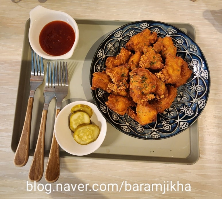 동글이치킨 이미지