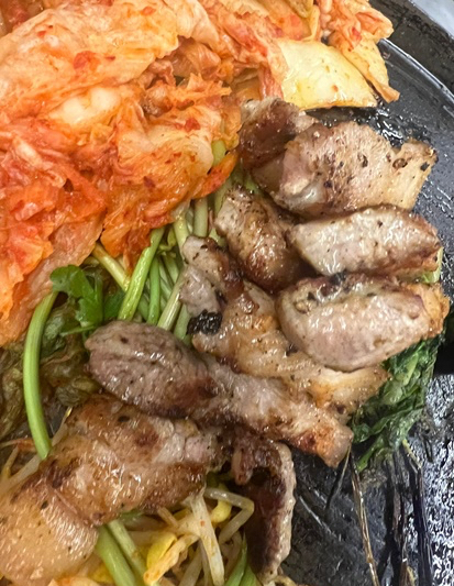옛날솥뚜껑삼겹 이미지