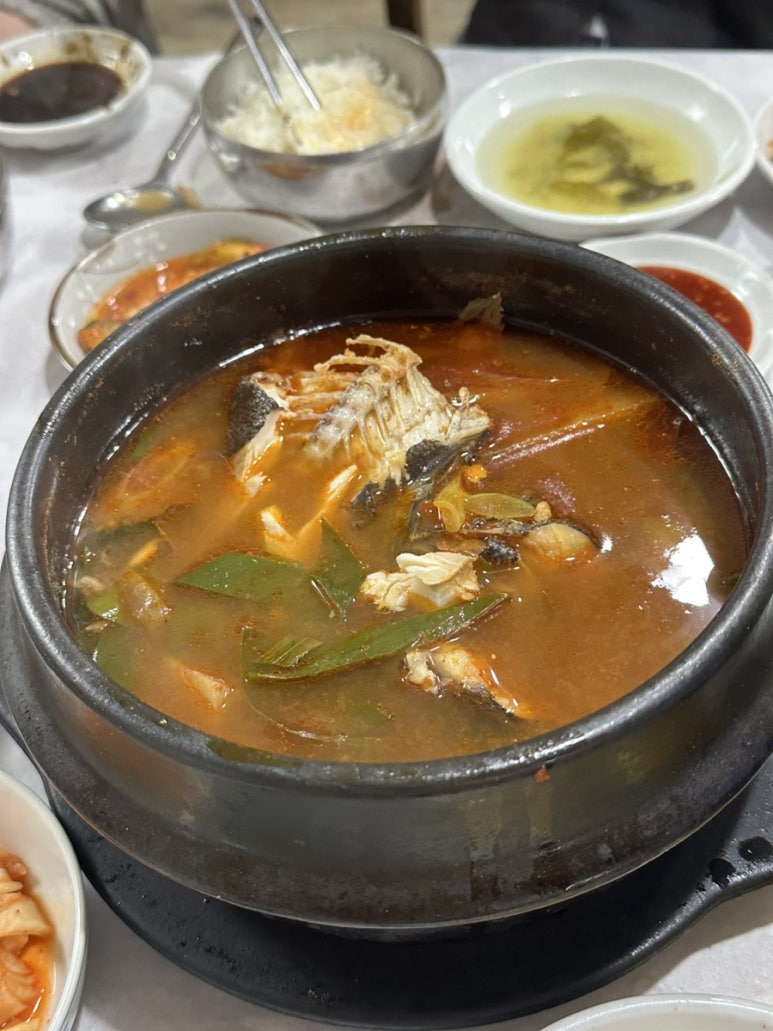 구산면횟집 이미지