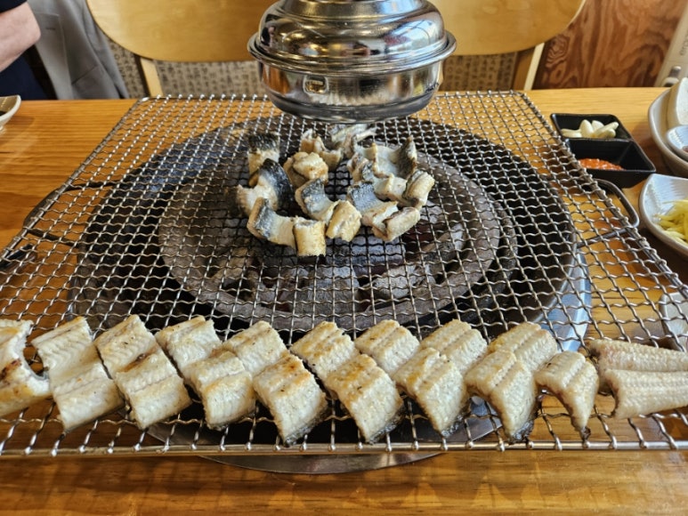 바람난장어 이미지