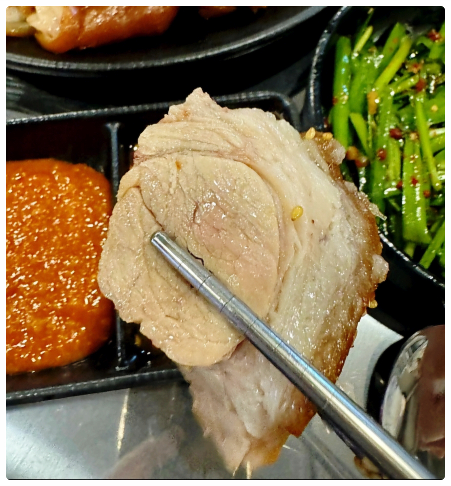 온가족이좋아하는족발 이미지