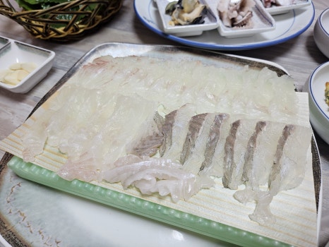 여수돌산다정횟집 이미지