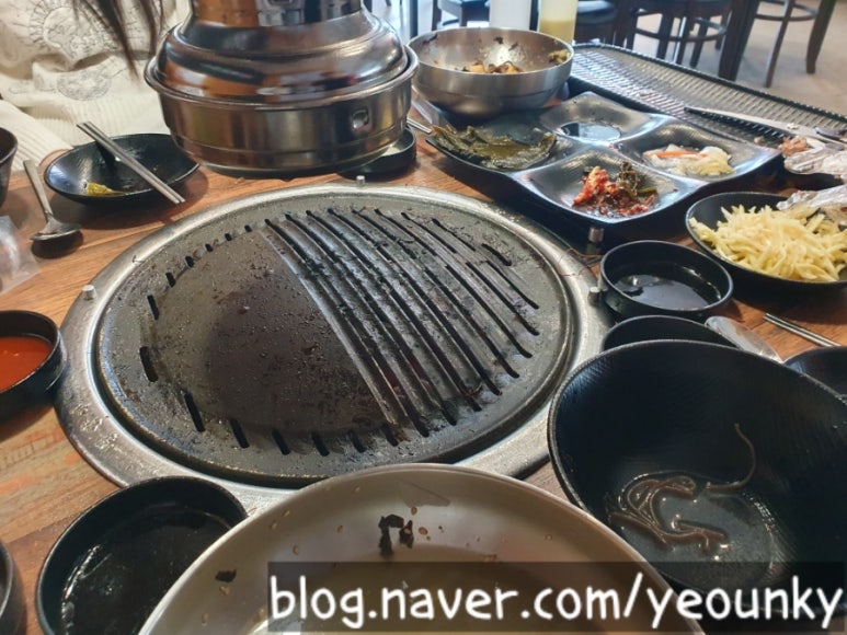 장어랑흙돼지 이미지
