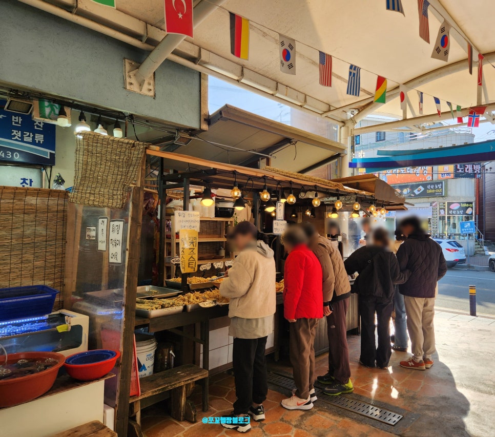 간판없는분식 이미지