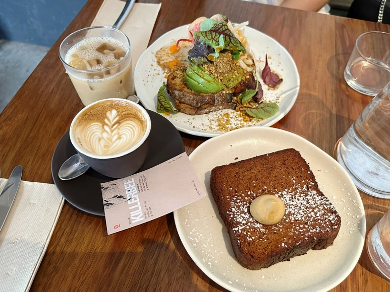 오(O)치킨 이미지