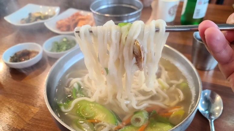 엄마가사랑한칼국수 이미지